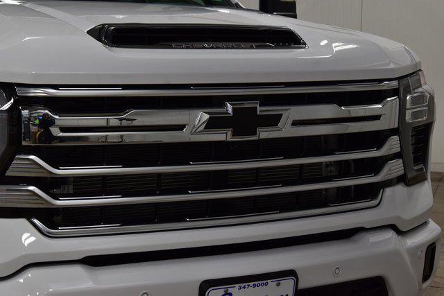 new 2026 Chevrolet Silverado 2500 car, priced at $83,001