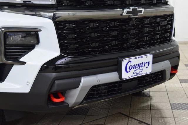 new 2026 Chevrolet Traverse car, priced at $55,630