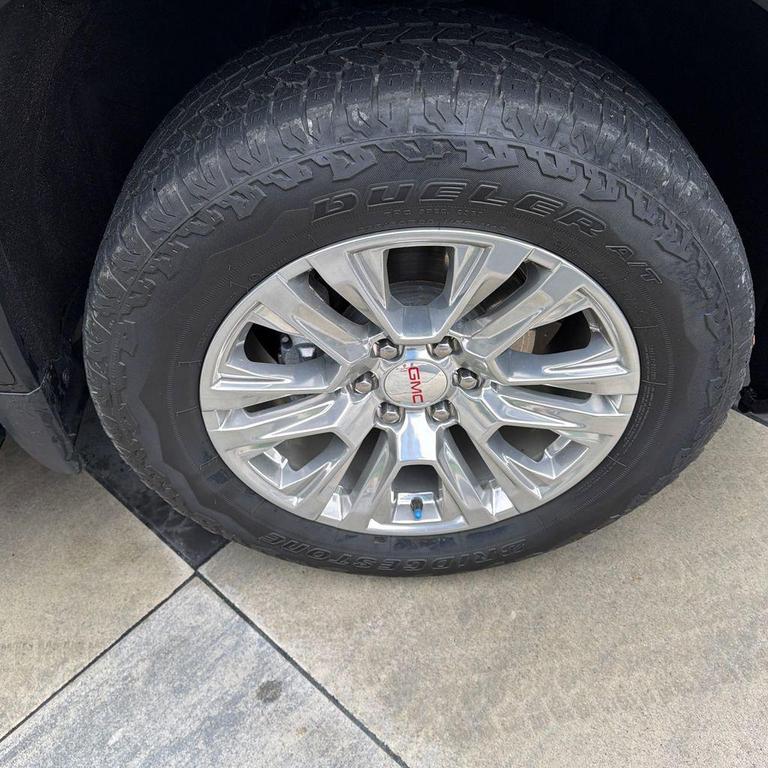 used 2023 GMC Sierra 1500 car, priced at $55,999