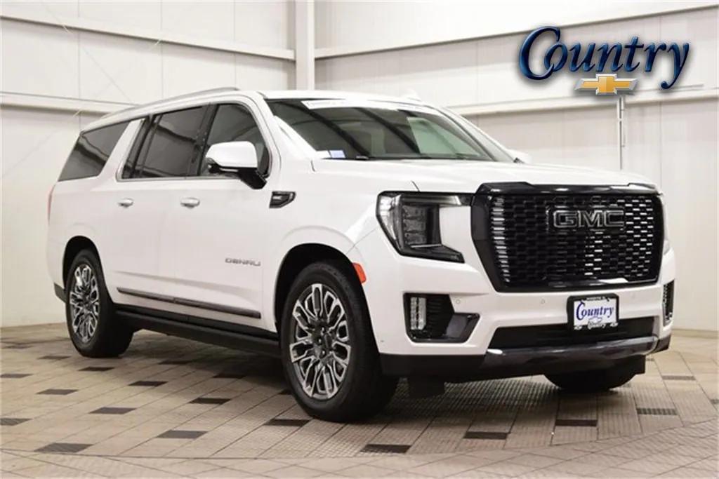 used 2023 GMC Yukon XL car, priced at $71,499