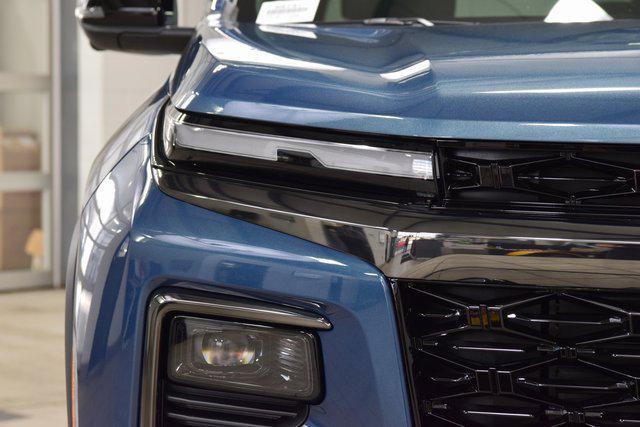 new 2026 Chevrolet Traverse car, priced at $53,210