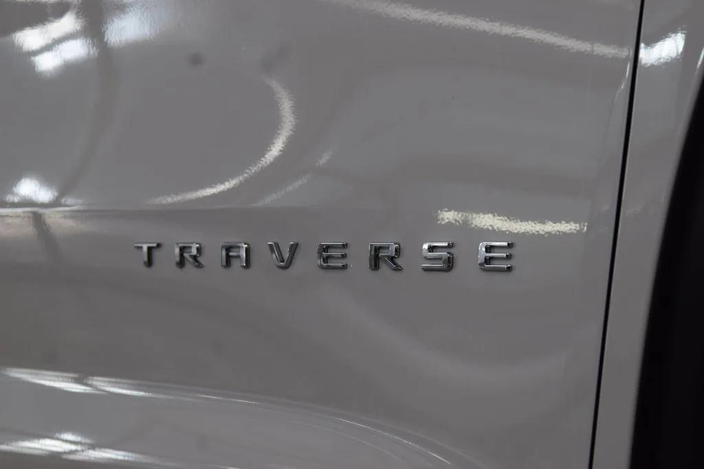 new 2026 Chevrolet Traverse car, priced at $40,203