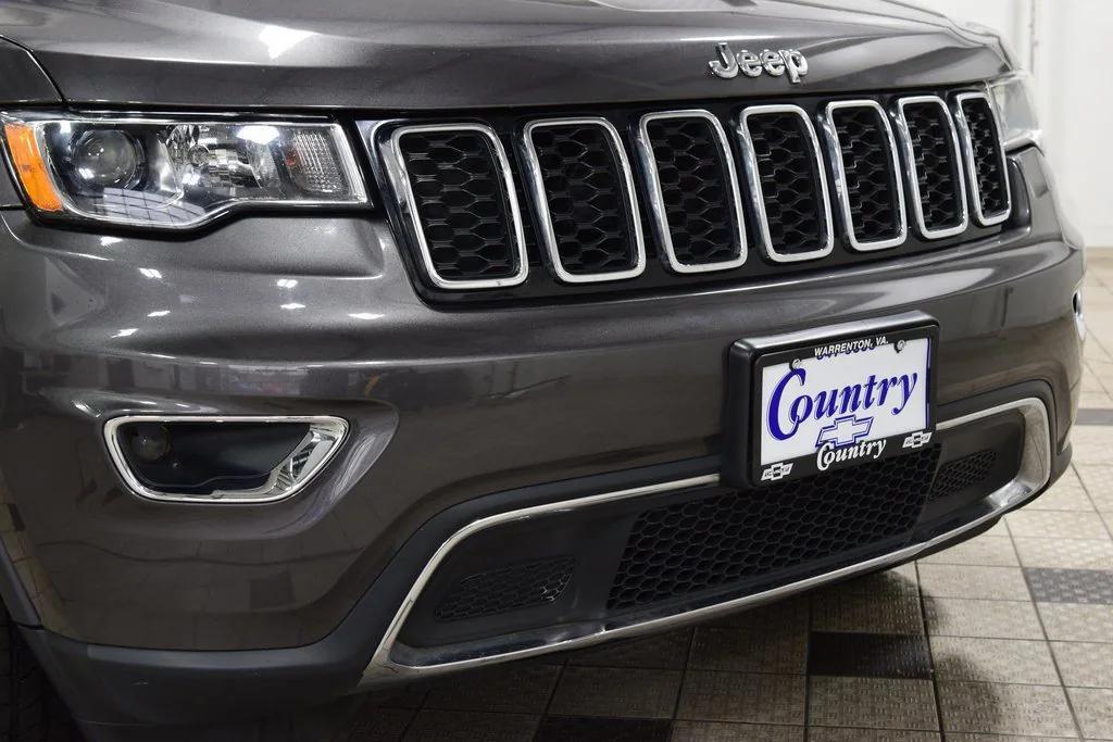 used 2017 Jeep Grand Cherokee car, priced at $14,000