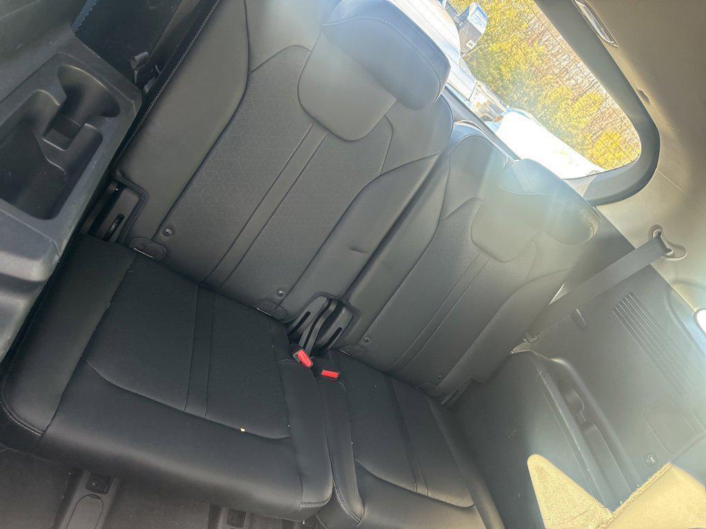 used 2022 Kia Sorento car, priced at $26,999