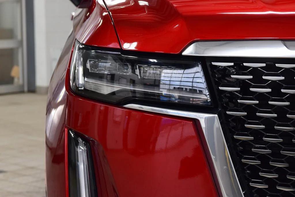 used 2024 Cadillac Escalade ESV car, priced at $86,999