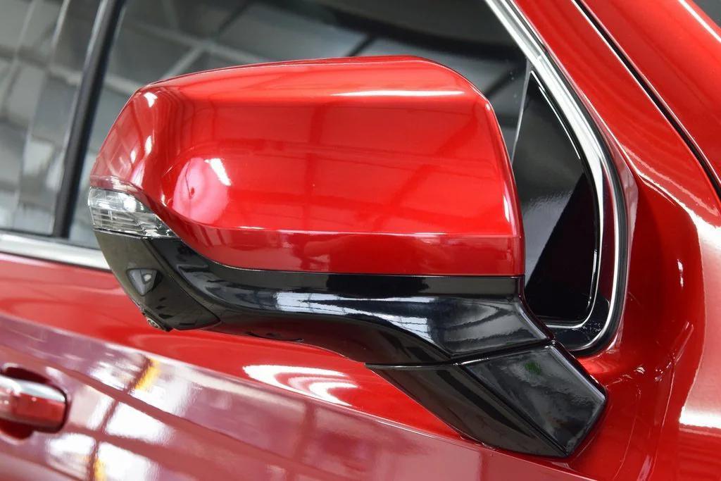 used 2024 Cadillac Escalade ESV car, priced at $86,999