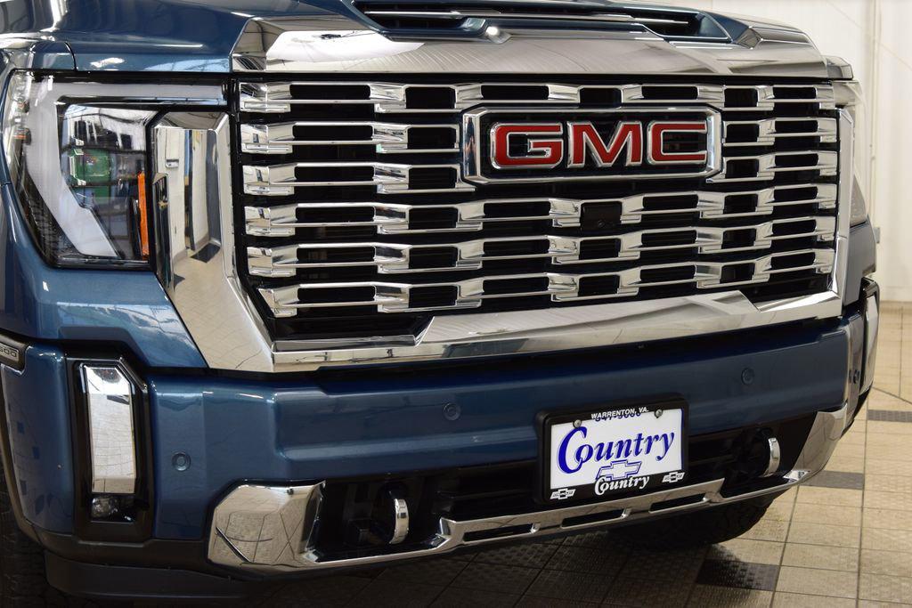 used 2024 GMC Sierra 2500 car, priced at $73,999