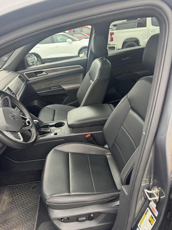 used 2021 Volkswagen Atlas Cross Sport car, priced at $21,999