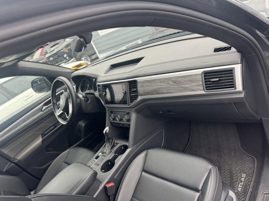 used 2021 Volkswagen Atlas Cross Sport car, priced at $21,999