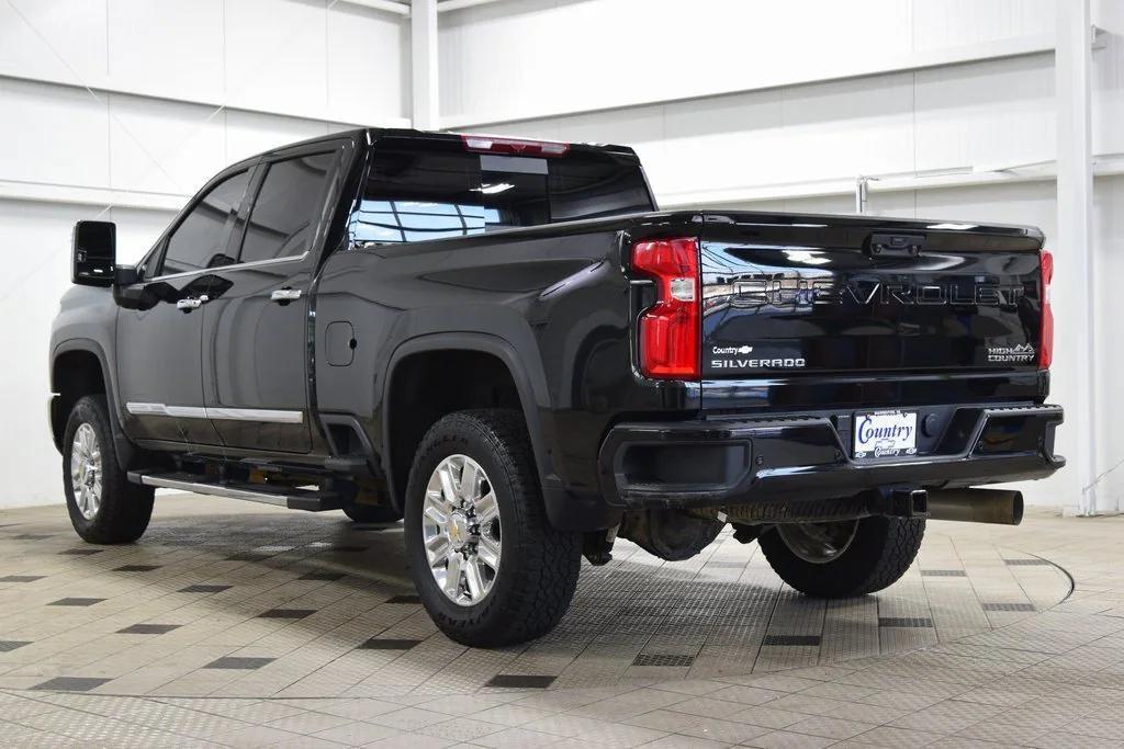 used 2024 Chevrolet Silverado 2500 car, priced at $68,999