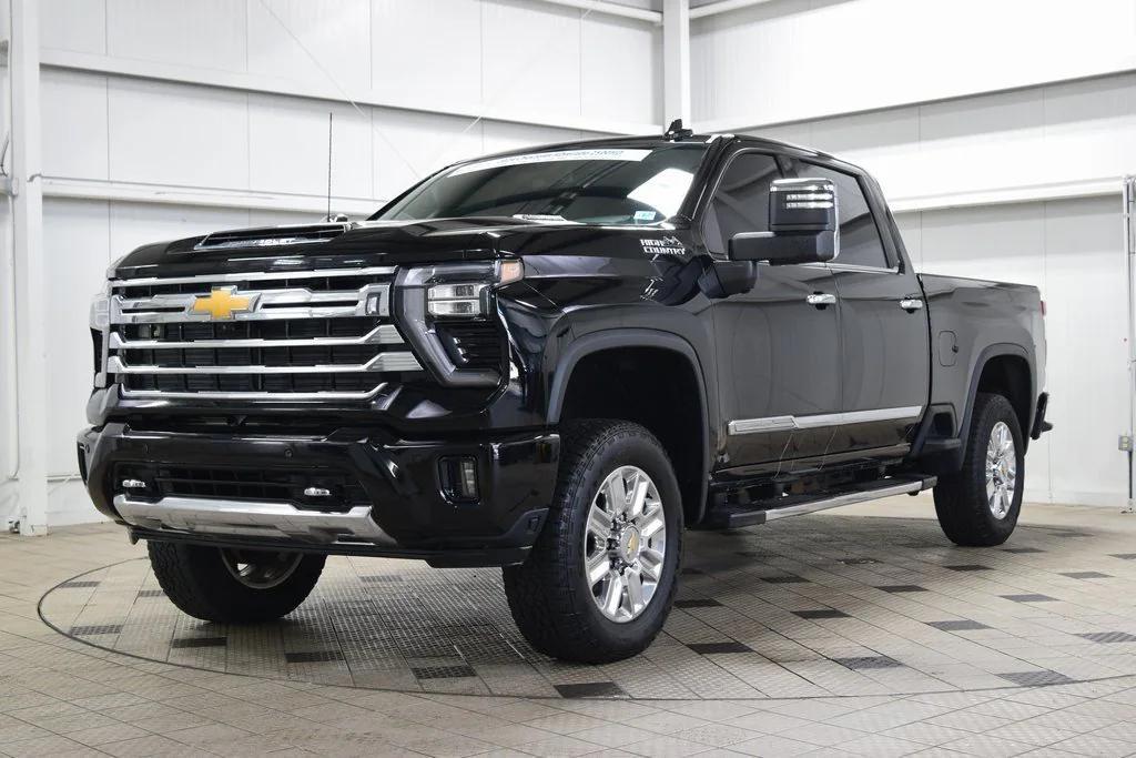 used 2024 Chevrolet Silverado 2500 car, priced at $68,999