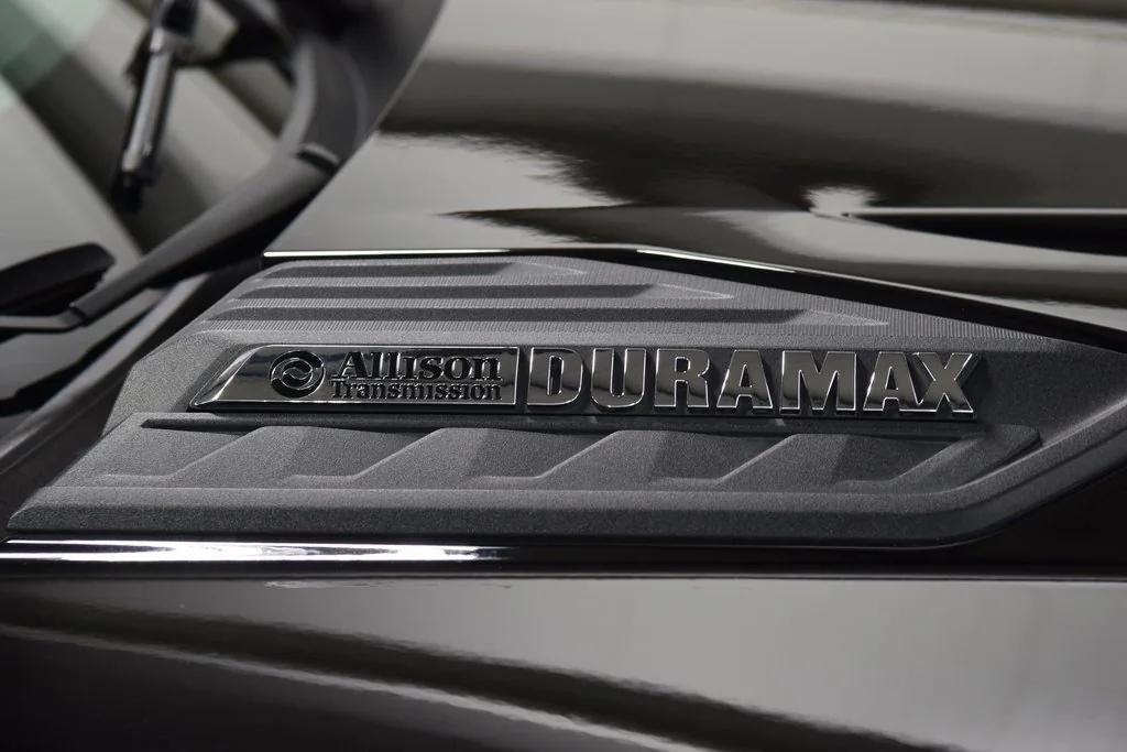 used 2024 Chevrolet Silverado 2500 car, priced at $68,999