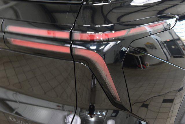 new 2026 Chevrolet Traverse car, priced at $53,746