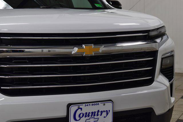 new 2026 Chevrolet Traverse car, priced at $50,115