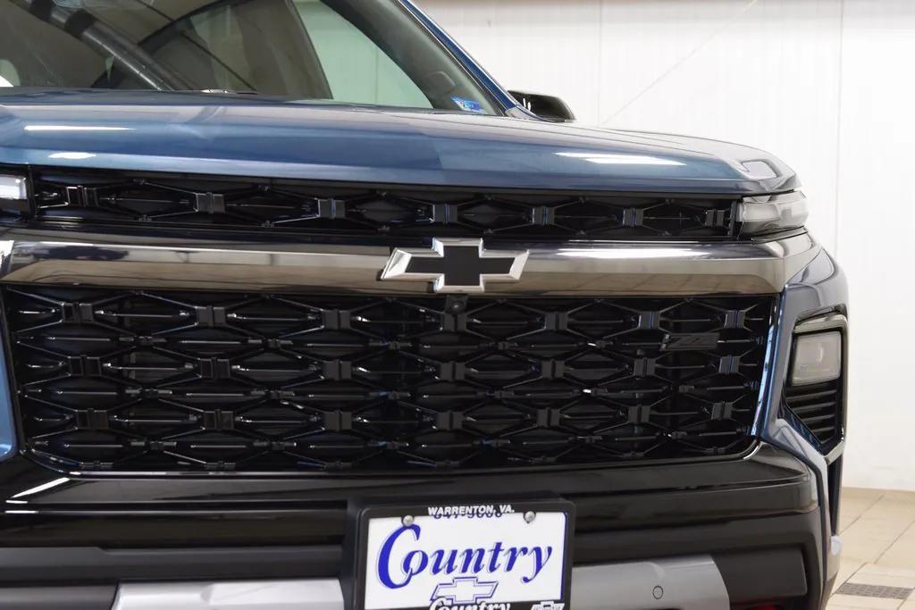 new 2026 Chevrolet Traverse car, priced at $53,307