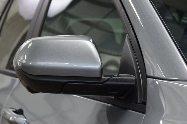 new 2026 Chevrolet Equinox car, priced at $32,376