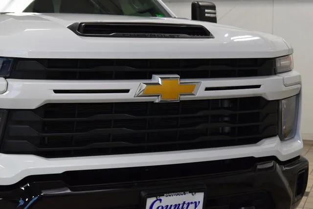 used 2024 Chevrolet Silverado 2500 car, priced at $51,999