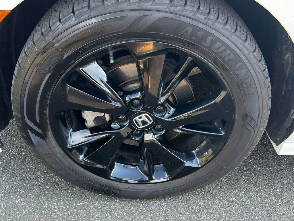 used 2023 Honda Odyssey car, priced at $34,999