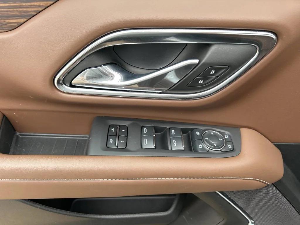 used 2024 Chevrolet Suburban car, priced at $71,999