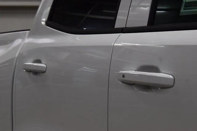 new 2026 Chevrolet Colorado car, priced at $44,013