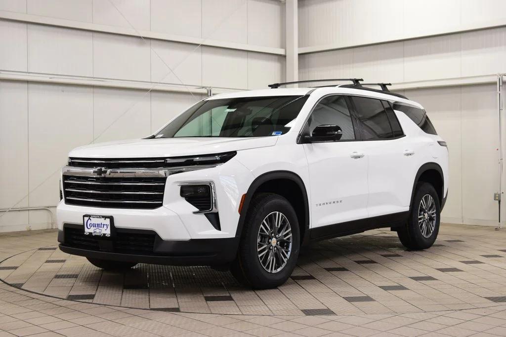 new 2026 Chevrolet Traverse car, priced at $44,301