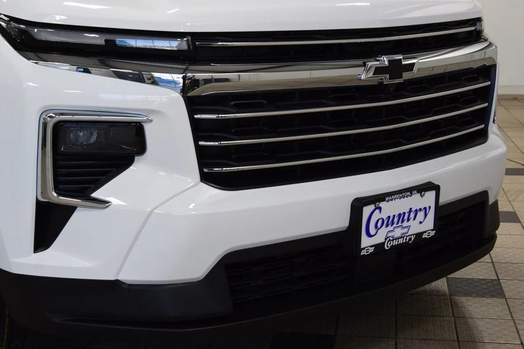 new 2026 Chevrolet Traverse car, priced at $44,301