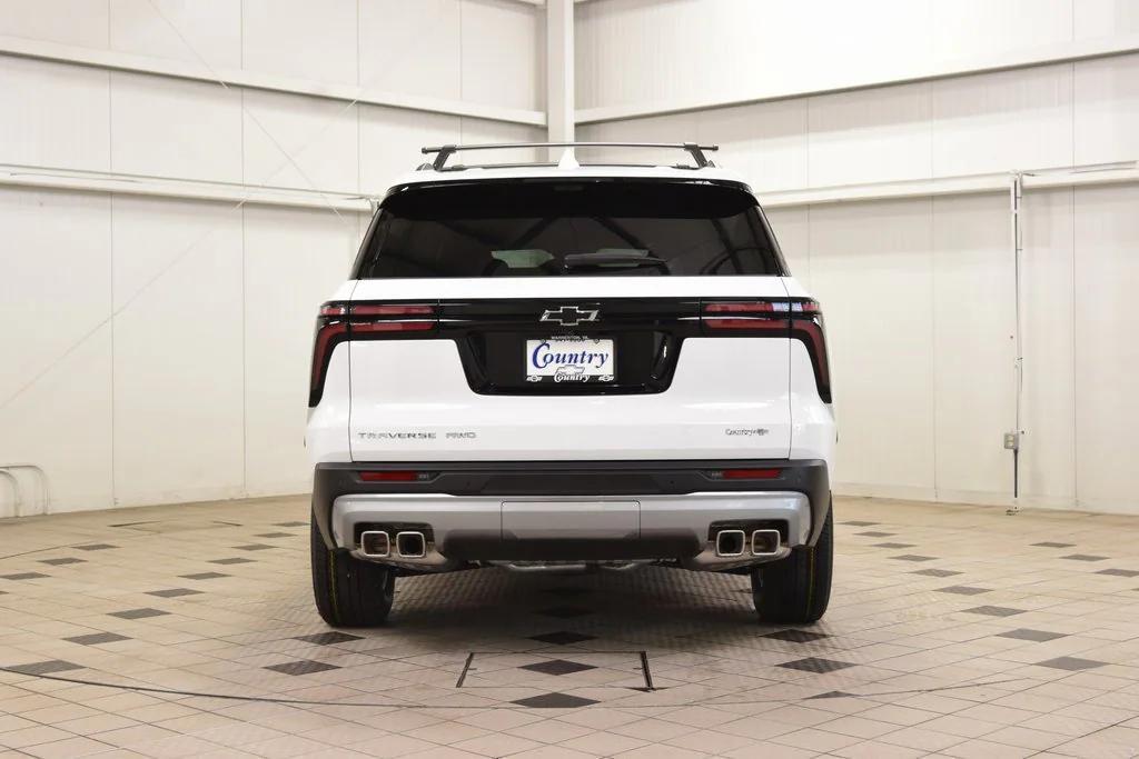 new 2026 Chevrolet Traverse car, priced at $44,301