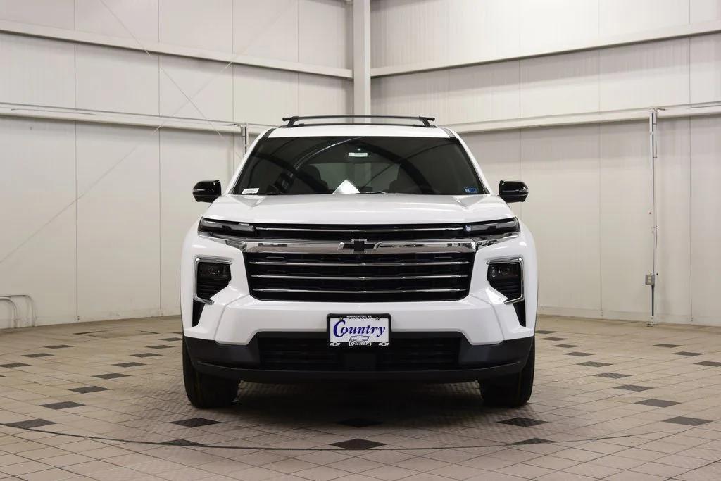 new 2026 Chevrolet Traverse car, priced at $44,301