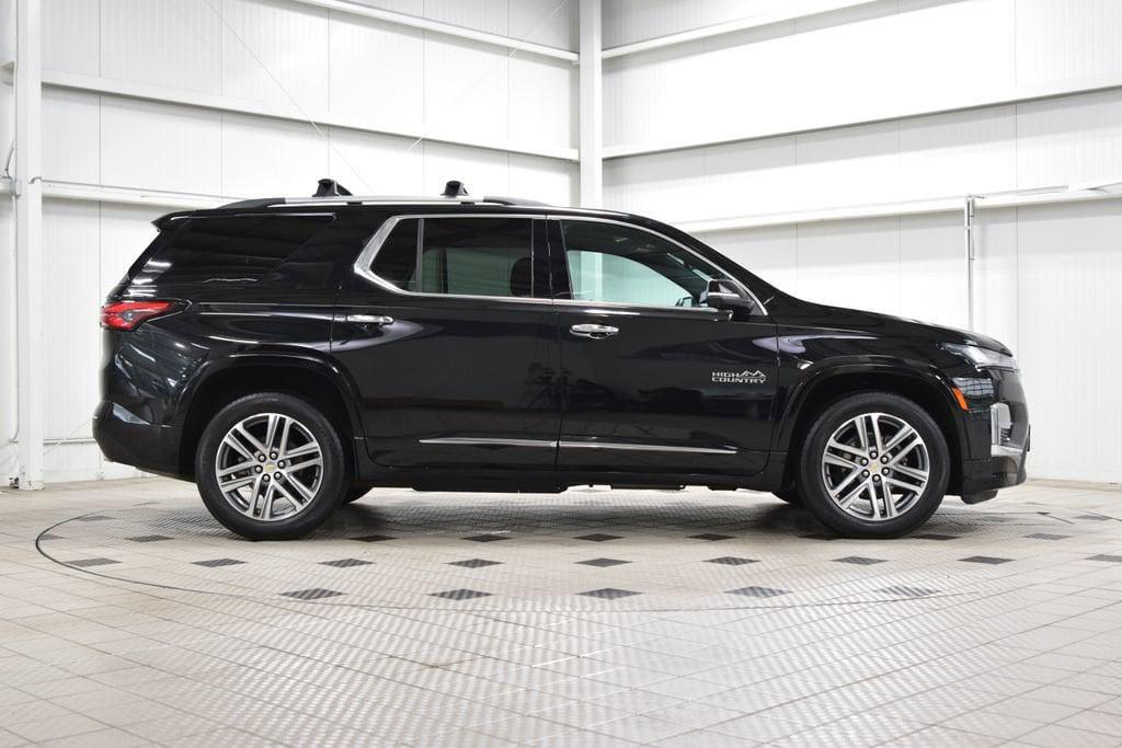 used 2023 Chevrolet Traverse car, priced at $36,999
