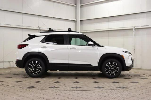 new 2026 Chevrolet TrailBlazer car, priced at $34,090