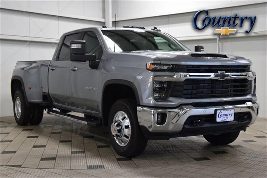 new 2026 Chevrolet Silverado 3500 car, priced at $66,236