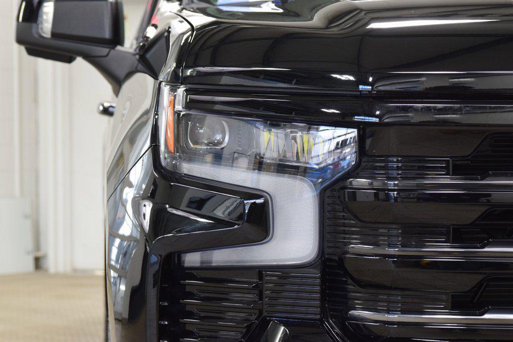 used 2025 Chevrolet Silverado 1500 car, priced at $61,999