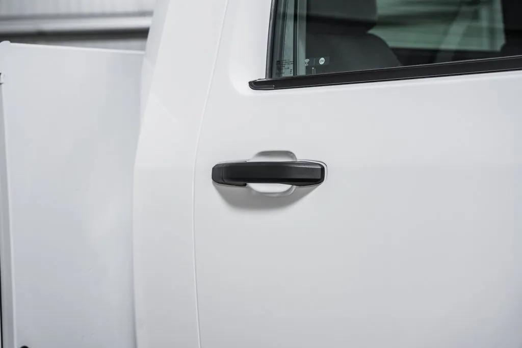 new 2025 Chevrolet Silverado 3500 car, priced at $65,968