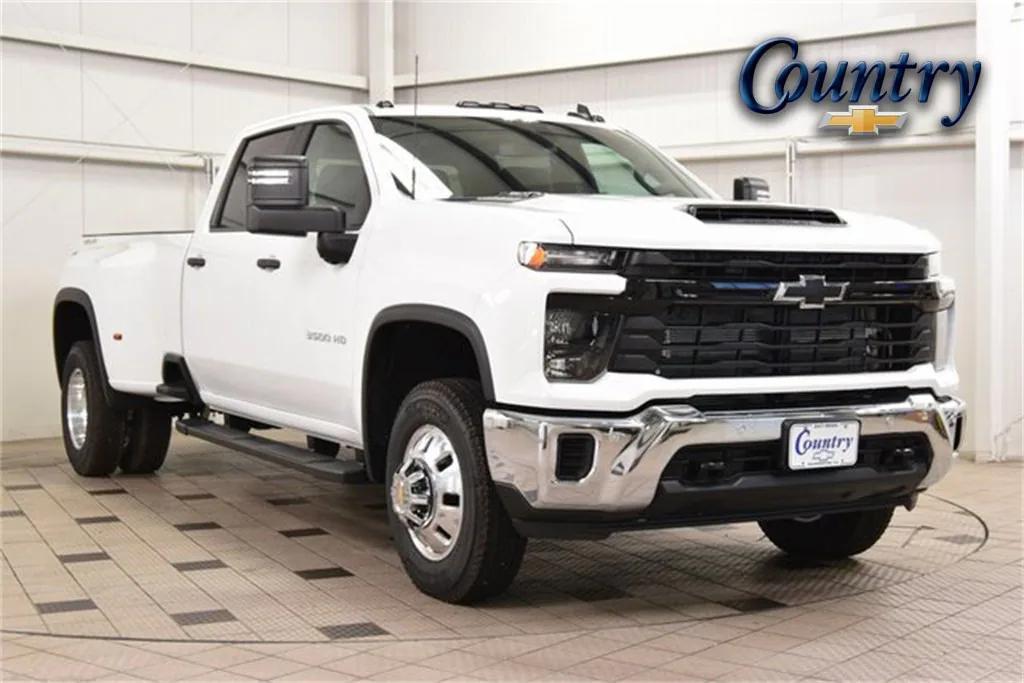 new 2026 Chevrolet Silverado 3500 car, priced at $68,807