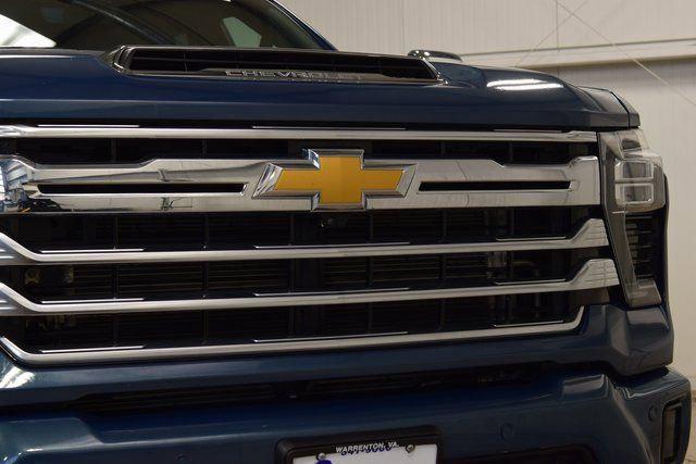 used 2024 Chevrolet Silverado 3500 car, priced at $69,777
