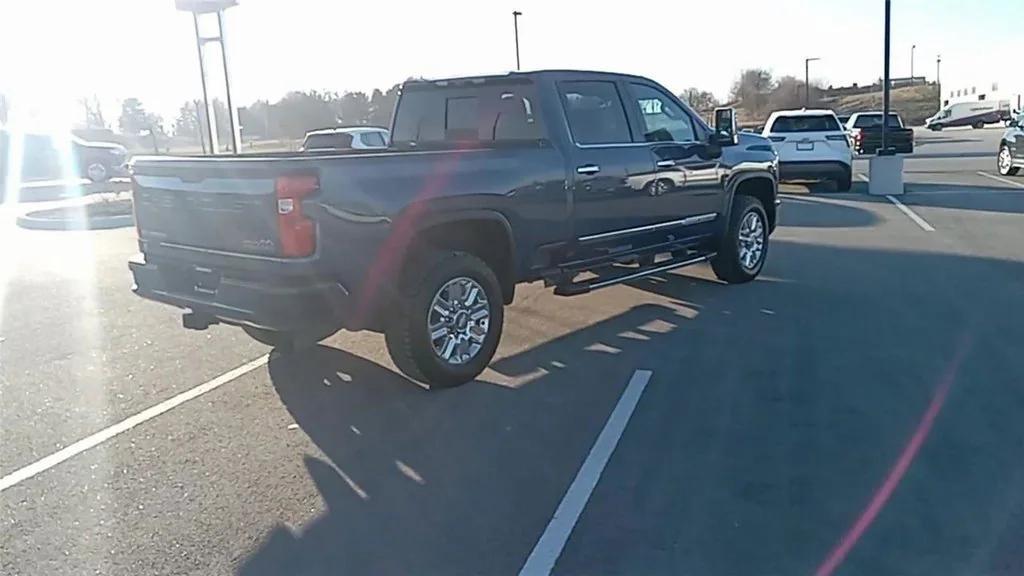 used 2024 Chevrolet Silverado 3500 car, priced at $71,999