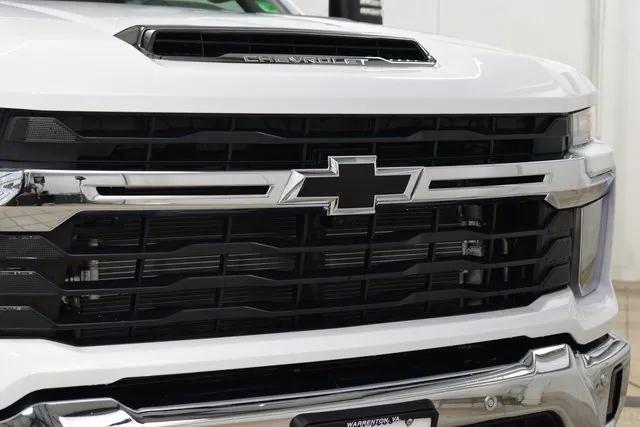 new 2026 Chevrolet Silverado 2500 car, priced at $74,265