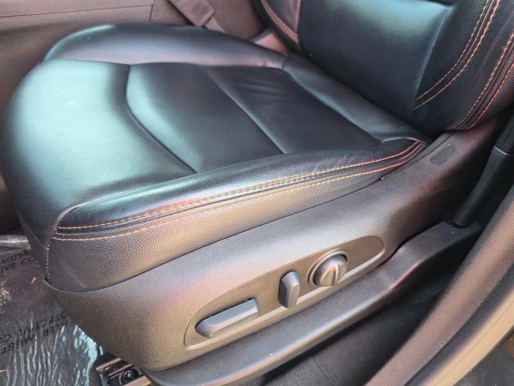 used 2022 Chevrolet Equinox car