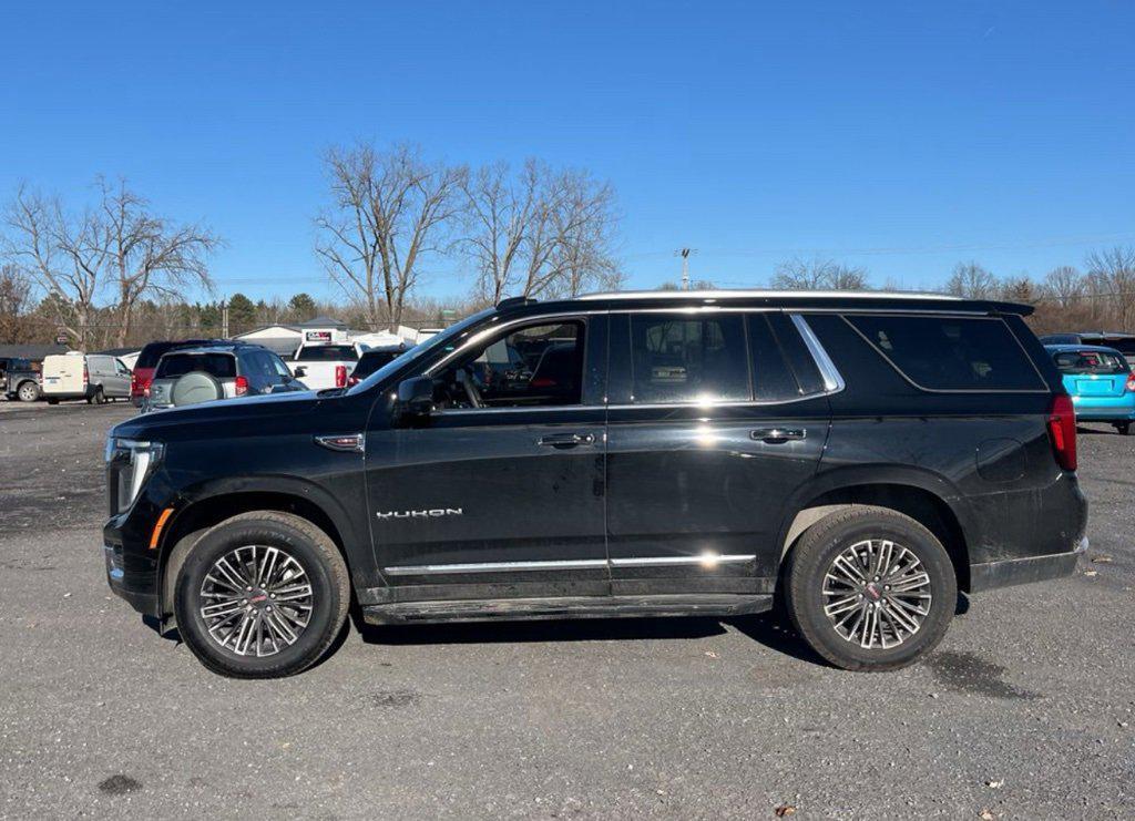 used 2025 GMC Yukon car, priced at $69,999