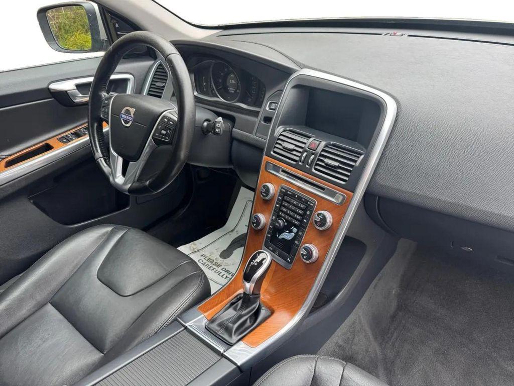 used 2017 Volvo XC60 car, priced at $10,995