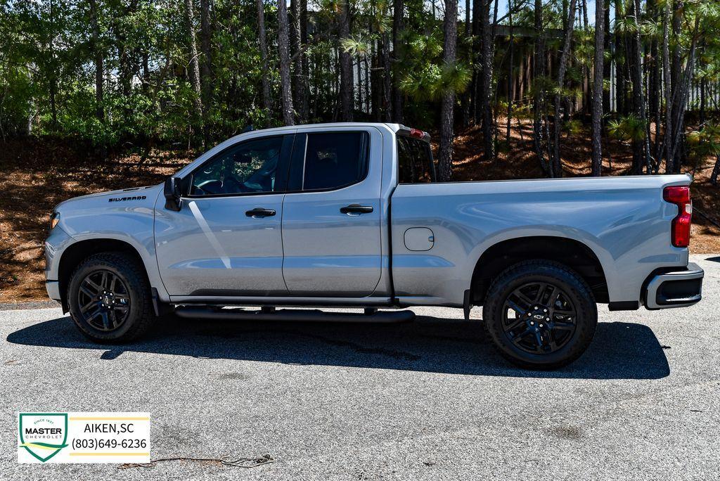 new 2026 Chevrolet Silverado 1500 car, priced at $40,976