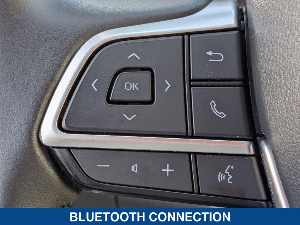 used 2023 Toyota Highlander car, priced at $31,578