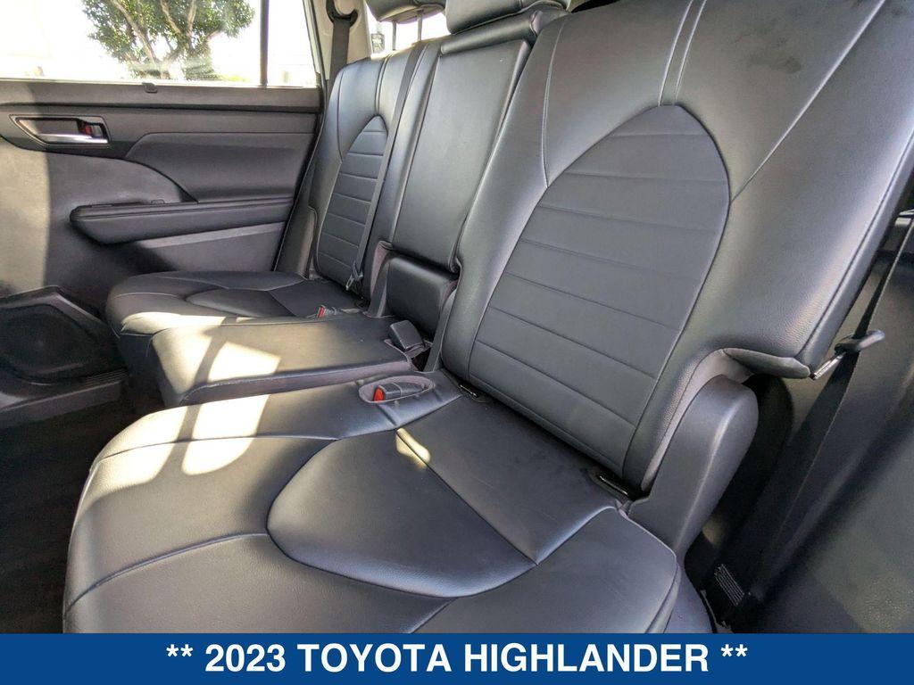 used 2023 Toyota Highlander car, priced at $31,578