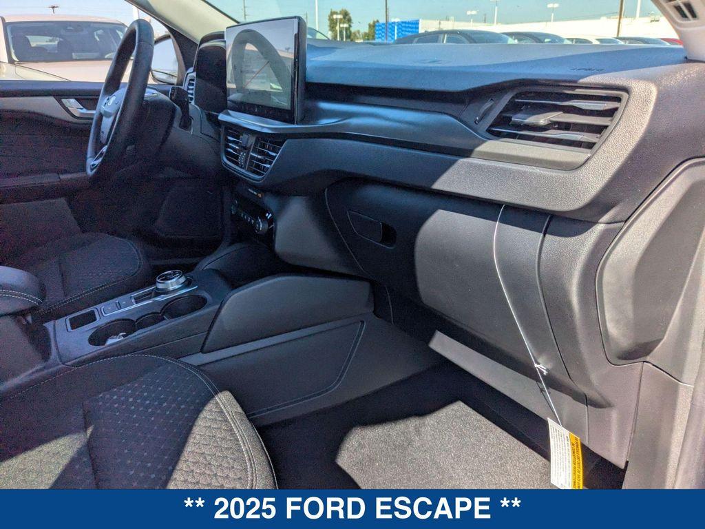 new 2025 Ford Escape car, priced at $35,580