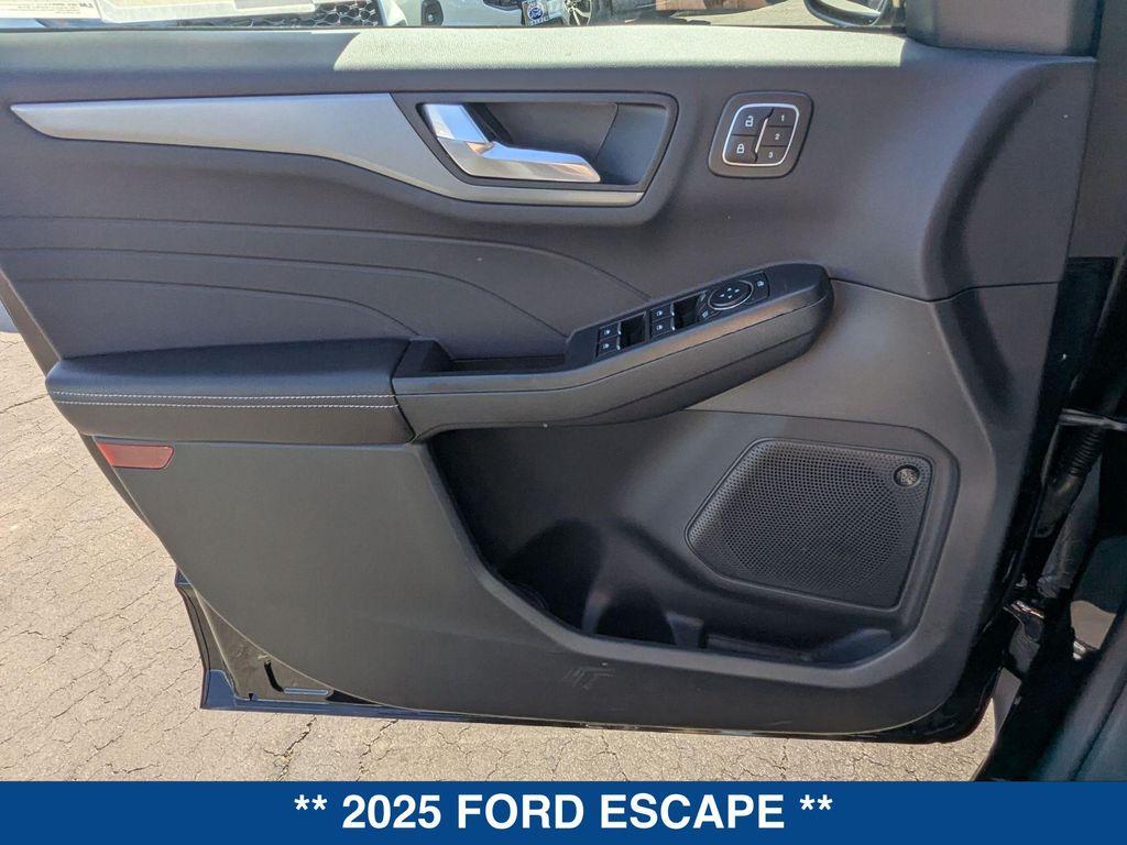 new 2025 Ford Escape car, priced at $35,580
