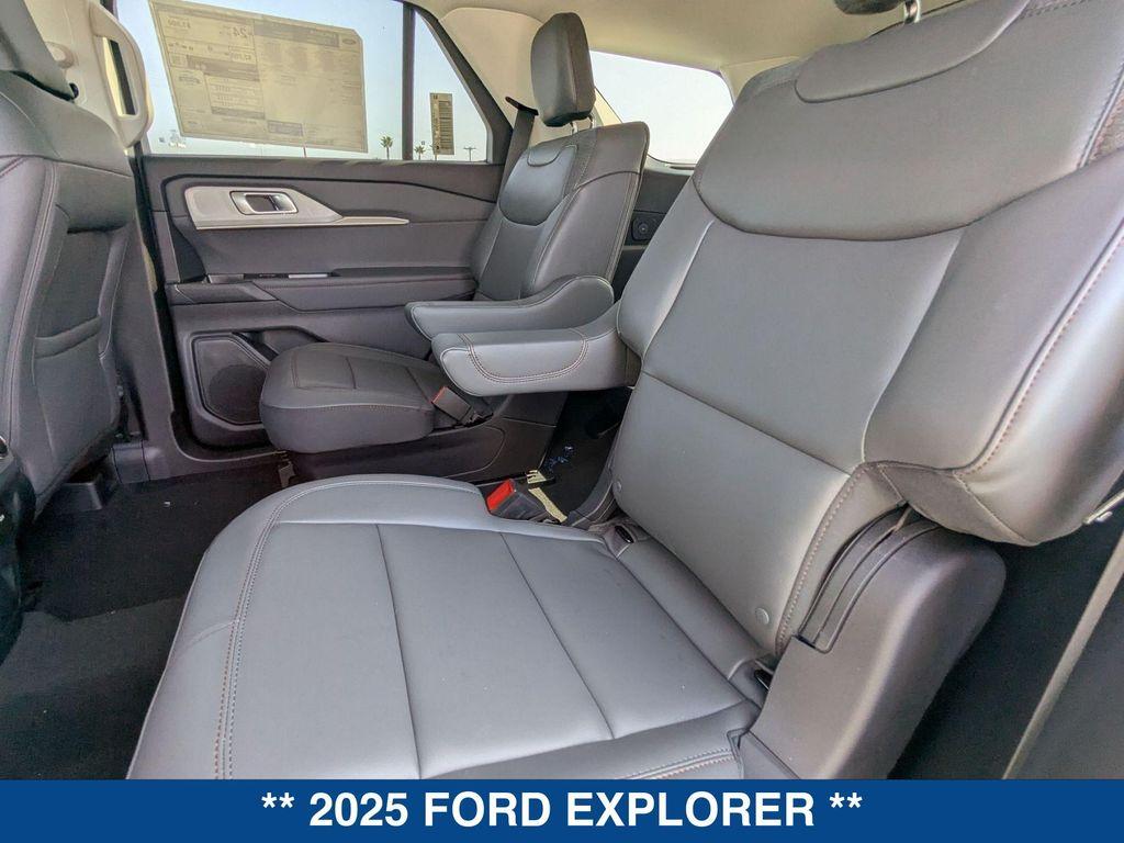 new 2025 Ford Explorer car, priced at $45,665