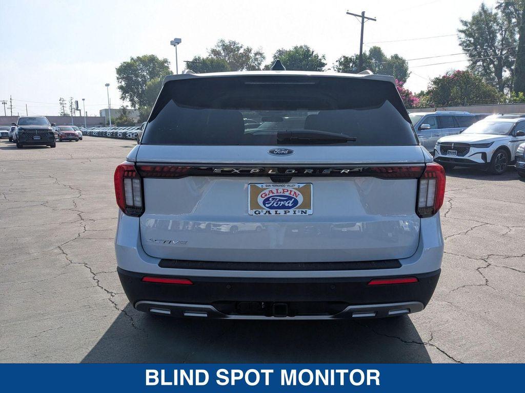 new 2025 Ford Explorer car, priced at $45,665