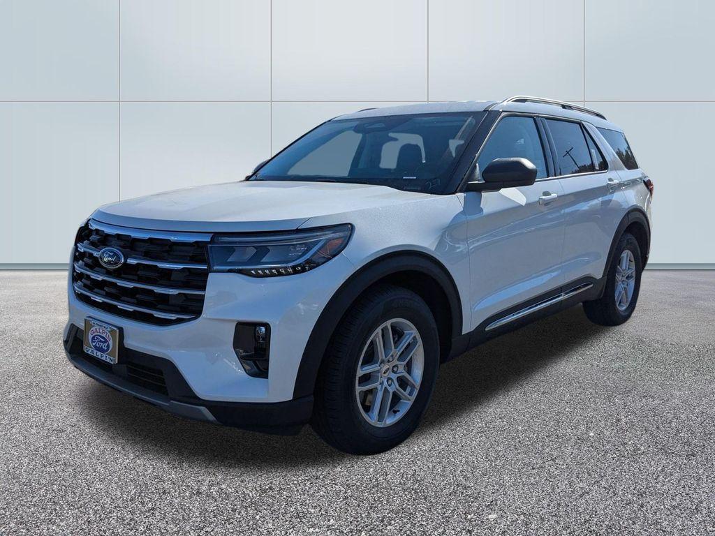 new 2025 Ford Explorer car, priced at $46,220