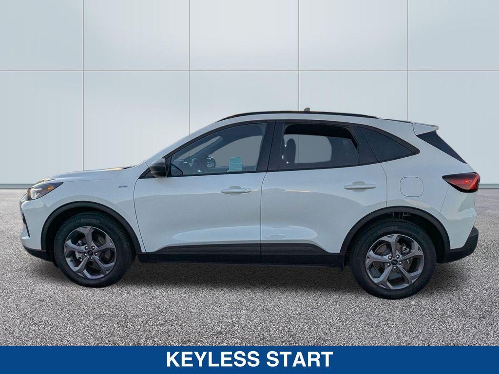 used 2025 Ford Escape car, priced at $33,722