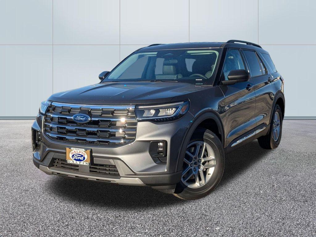 new 2025 Ford Explorer car, priced at $46,320